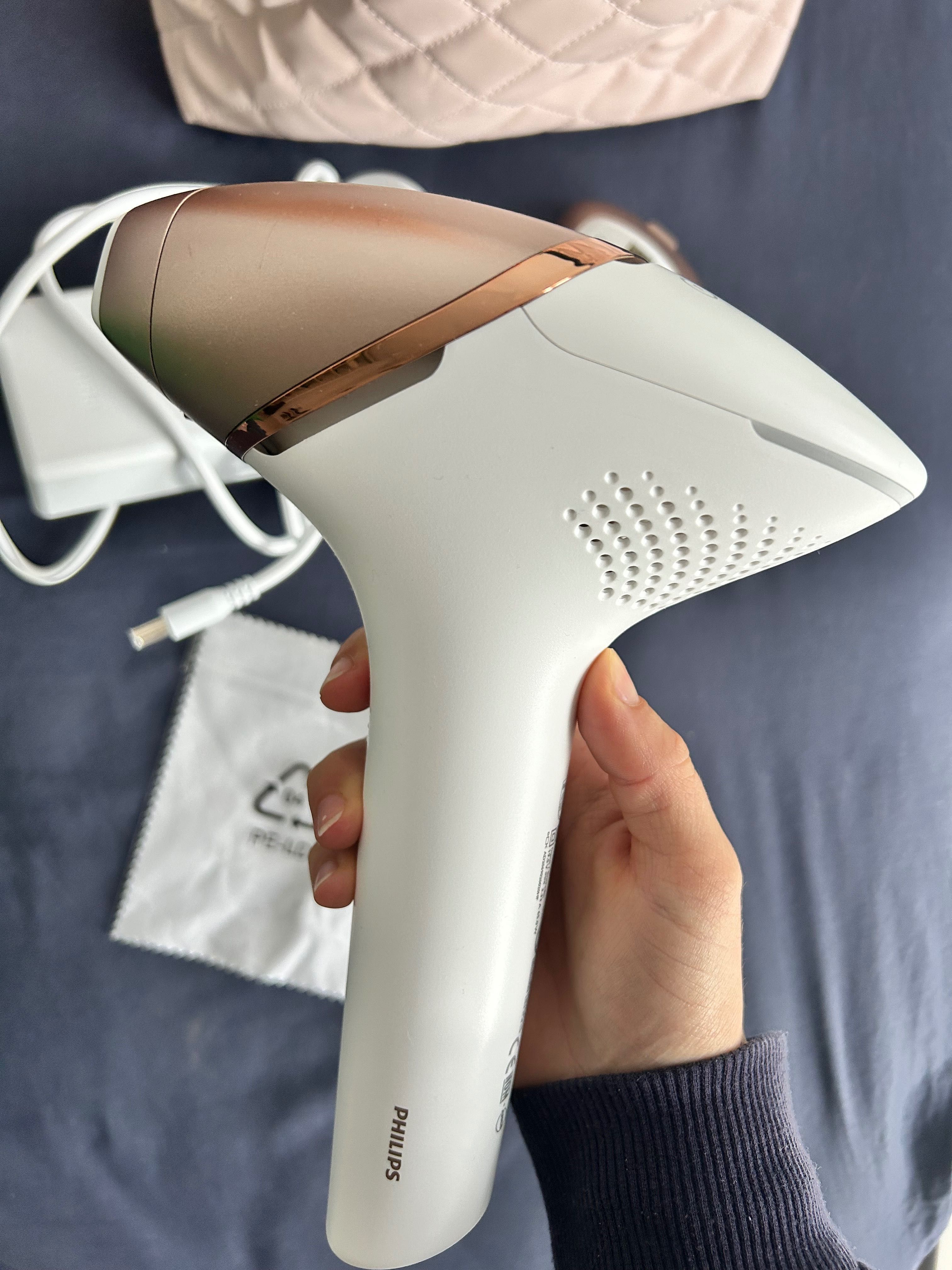 Фотоепилатор PHILIPS BRI973/00