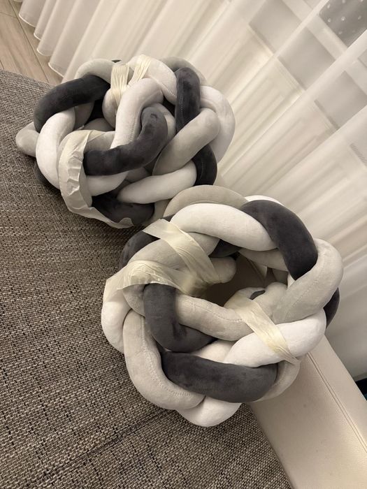 Vând protecții laterale pătuț