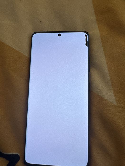 Vand telefon samsung S21 ultra in stare destul de buna