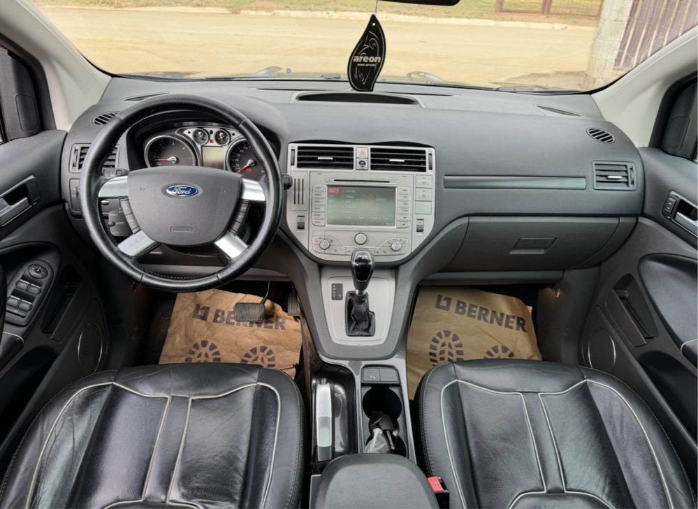 Ford Kuga 4x4 Individual Titanium 2012