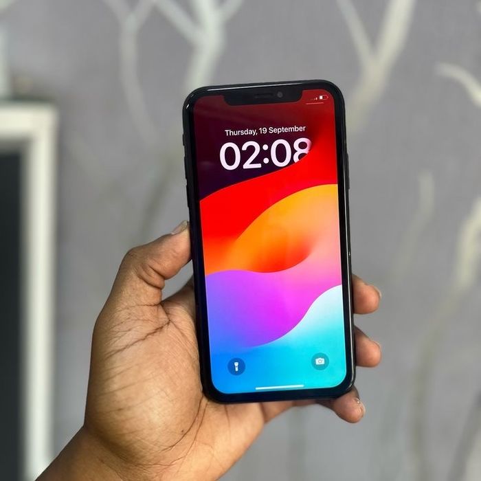 iPhone Xr 128 Gb продам или обмею