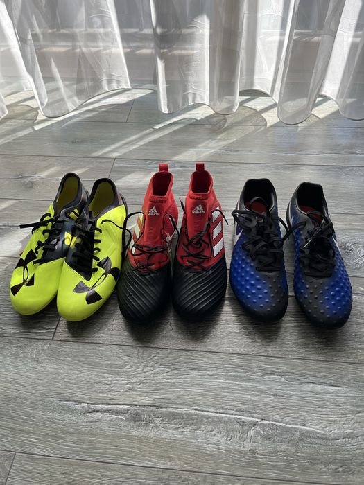 Ghete de fotbal Adidas, Nike, Under Armour
