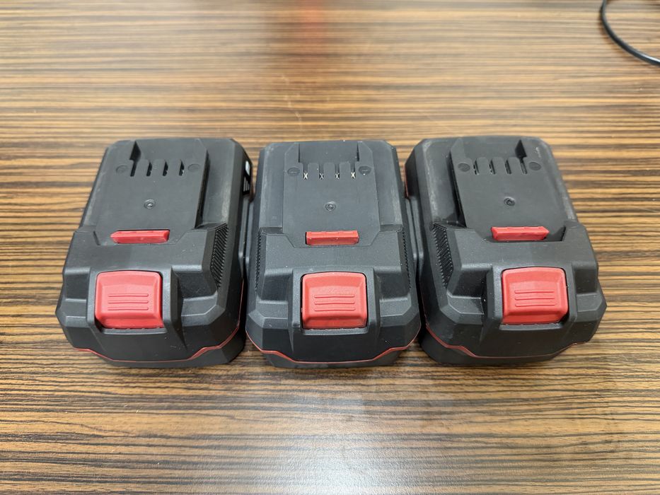 3x Acumulatori Parkside 4ah stare excelenta