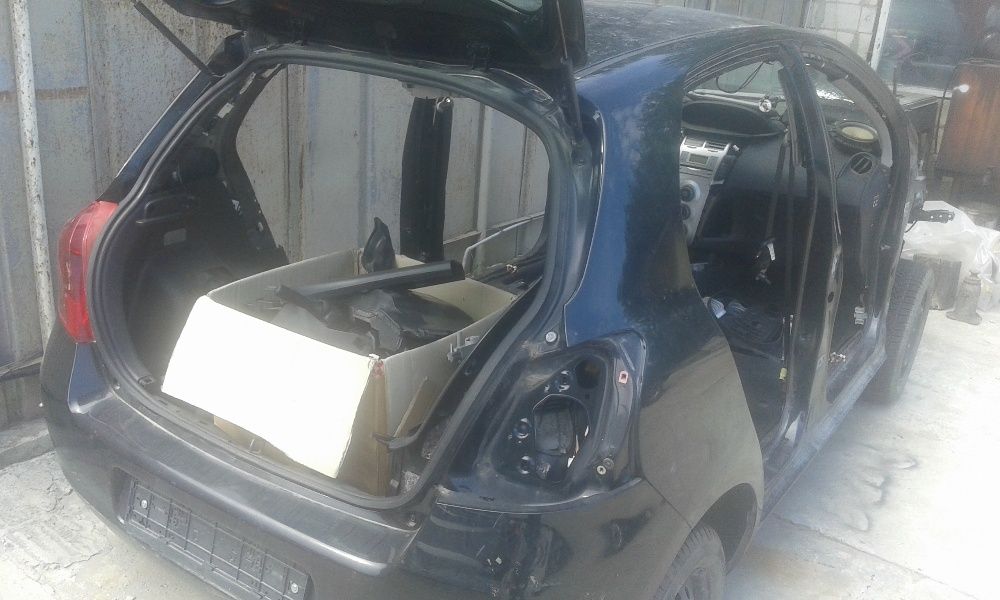 Toyota Yaris 2006-2011 за части