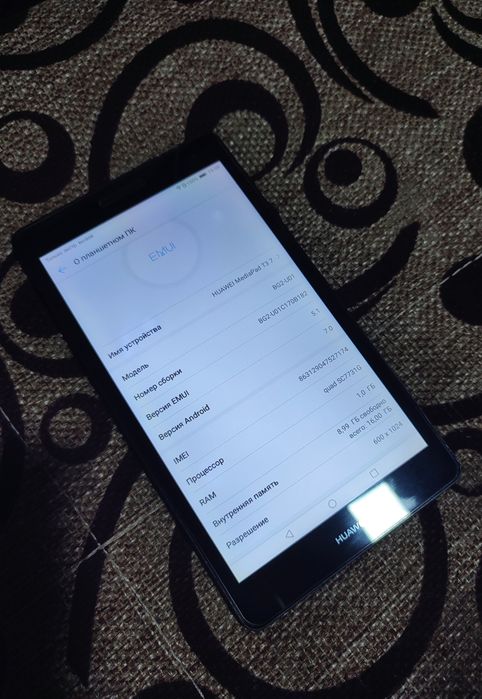Продам планшет. Huawei T3. Sim-sd. 1/16