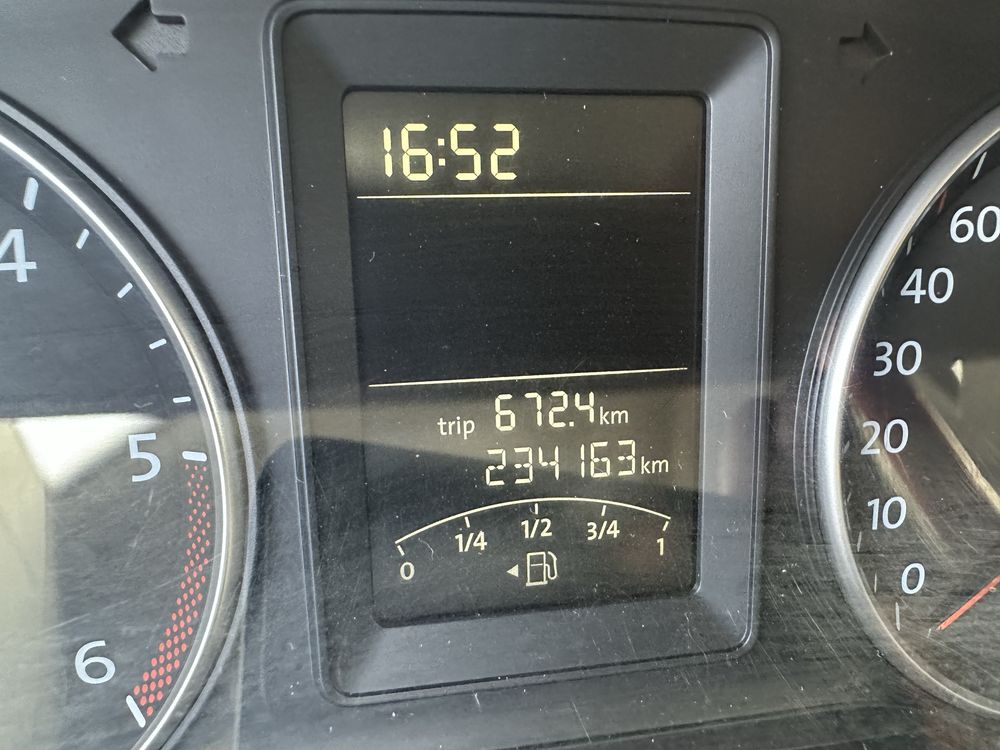 VW Transorter t5 2.0 TDI 140 кс 5+1