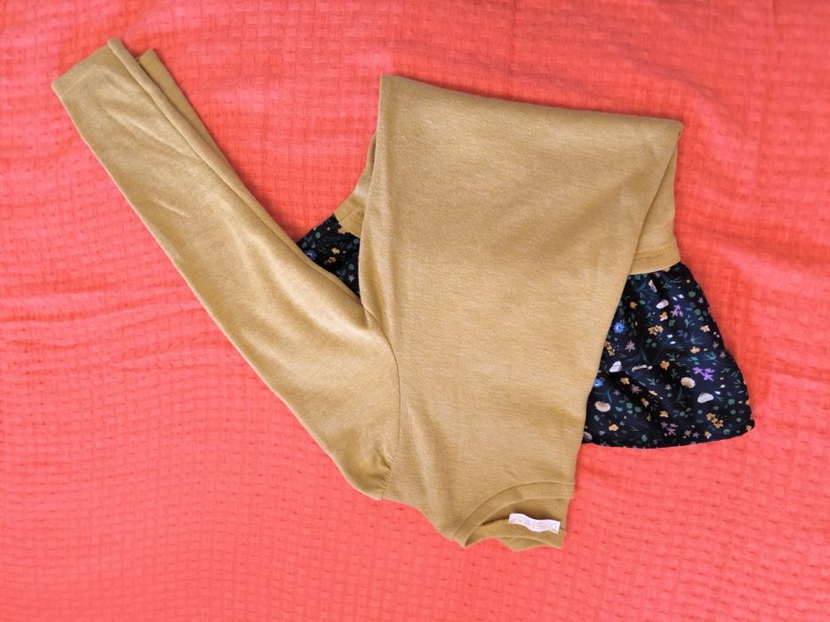 Pulovăr/rochie/tunica, mustar,cu 2 volănașe, Valentina, made in Italy