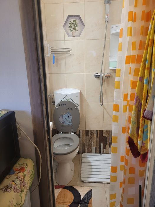 Inchiriez cameră la casă Constanța