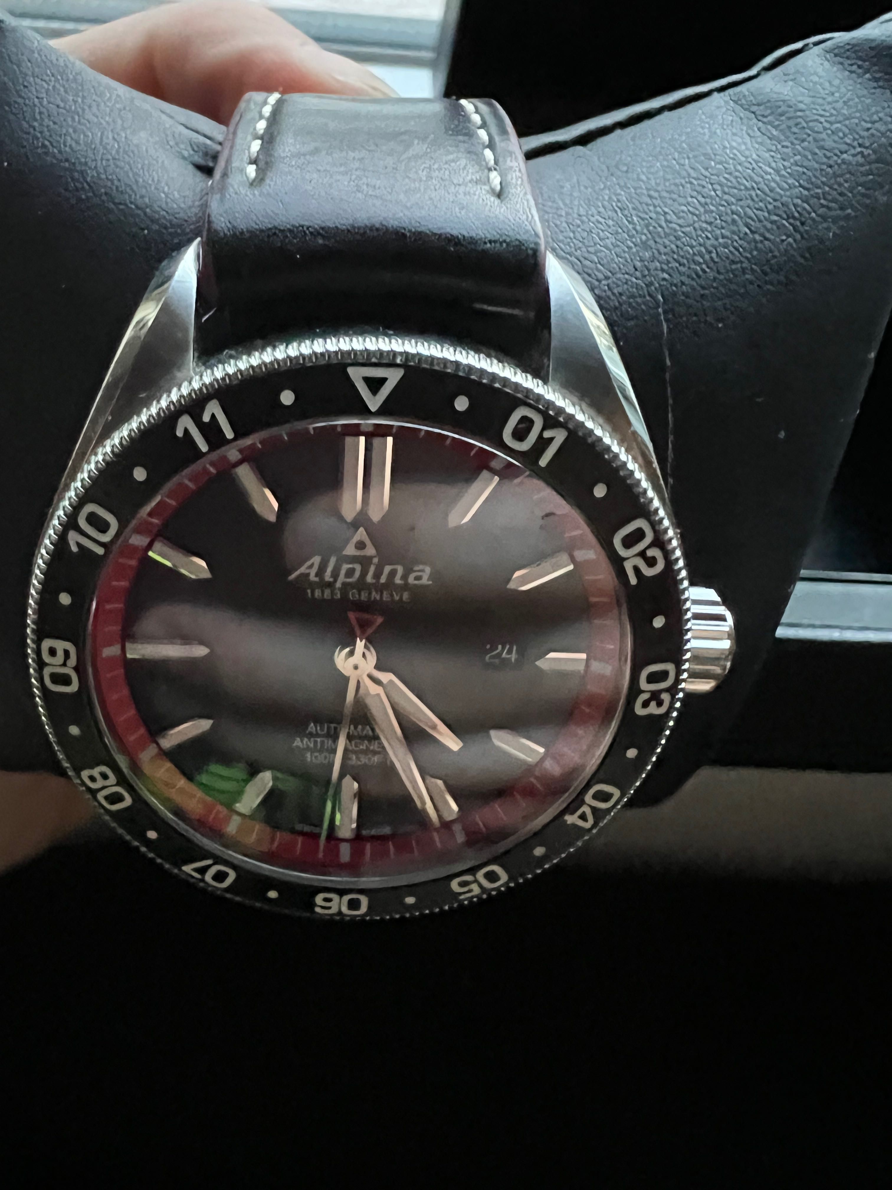 Alpina Alpiner 4 Automatic швейцарски часовник