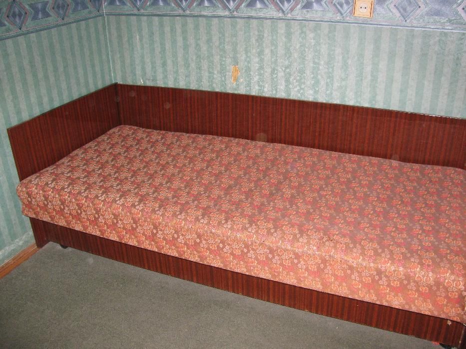 Продам кровать.