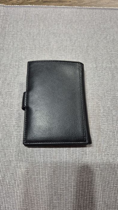 Портфейл естествена кожа