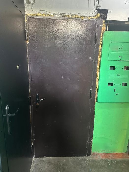 Дверь металлическая