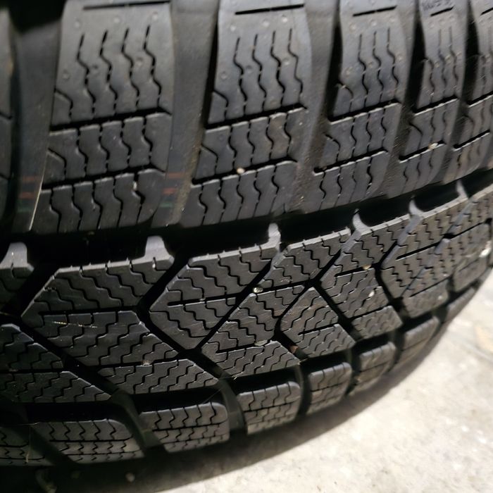205 50 17 зимни гуми Pirelli Soto zero 3 - 4бр