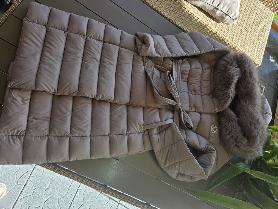 Pulovere cu gluga  si geci de iarna