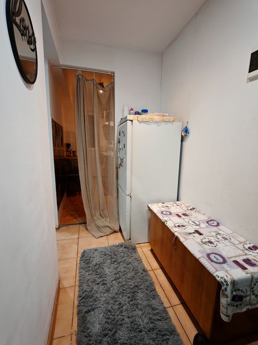 Bl. fără risc, Ap. 3 camere, Podu Ros - Lic. Racoviță.