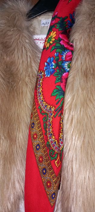 Port popular fetite 4 -5 ani