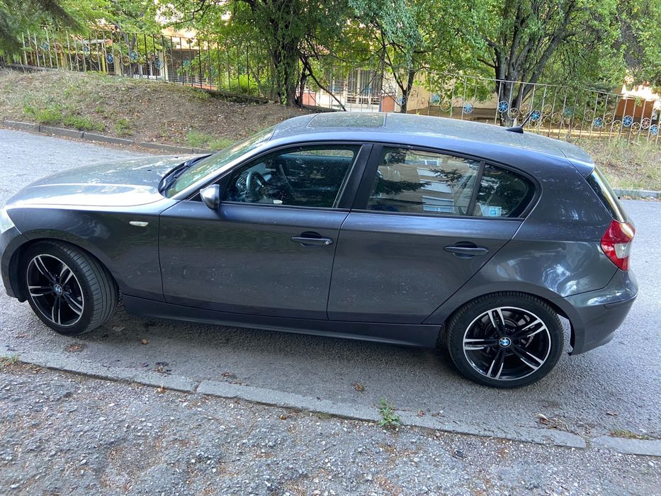 Продавам BMW 120D 163кс+
