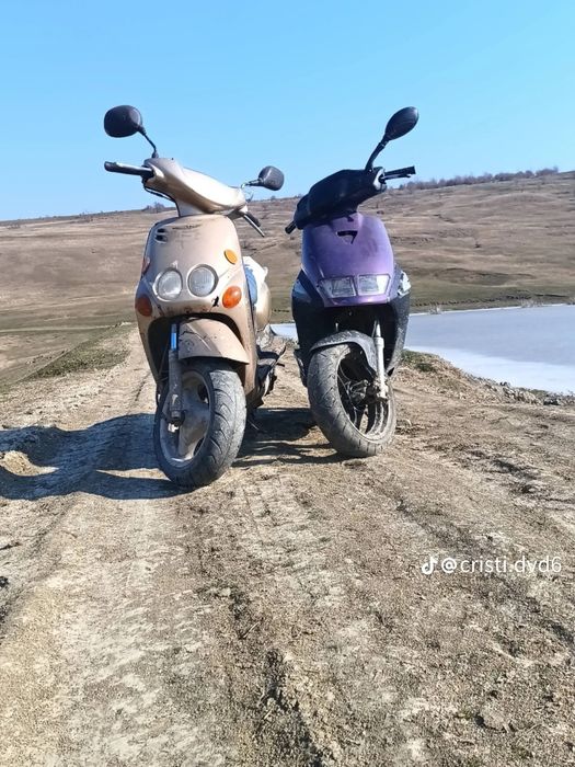 Vând scuter Aprilia sr50 de 80