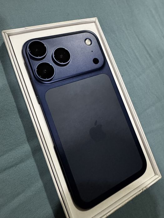 Iphone 17 pro Xr 93%