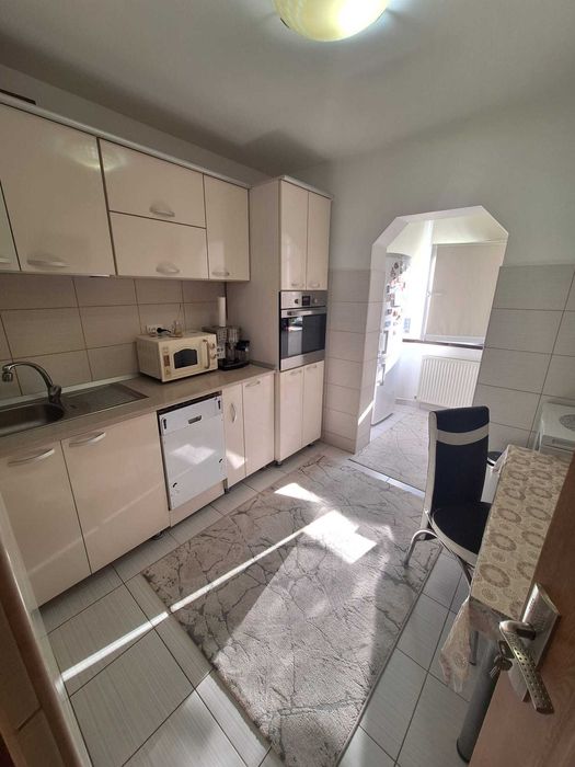 Apartament 2 camere Central