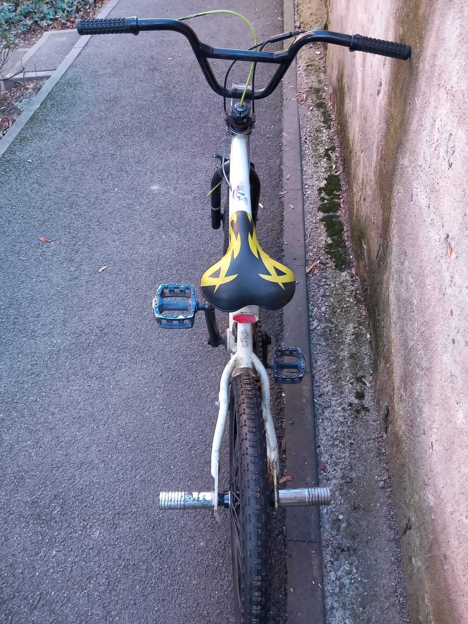 Bicicleta de vanzare