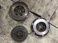 Kit ambreiaj cu volanta vw crafter 2.5 tdi