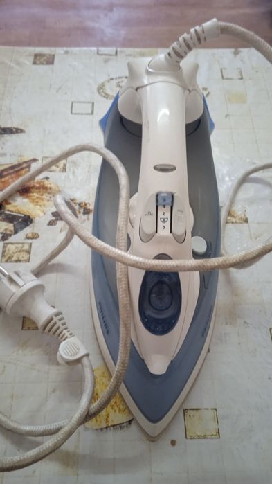 Утюг фирмы Philips