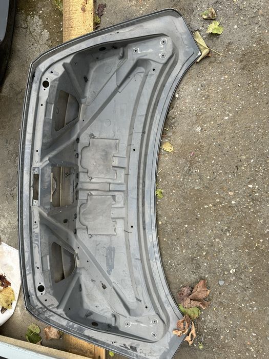 Capotă portbagaj bmw m6.e63.