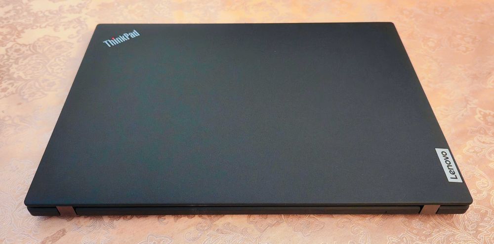 ThinkPad T14 Gen 3 Touch/Core i5-1235U/16GB RAM/256GB SSD/14 FHD+ IPS