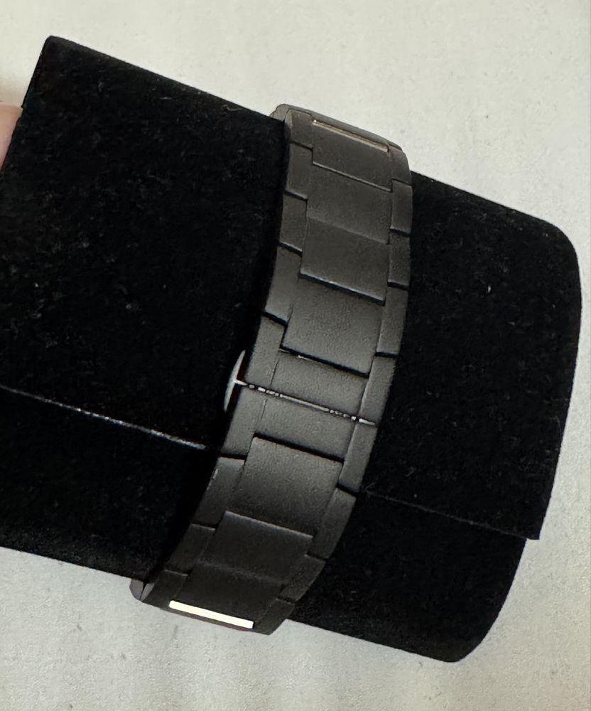 Emporio Armani часы новые с документами