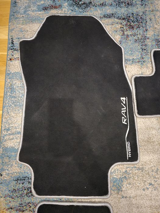 Covorașe pres auto Toyota Rav 4 Hybrid