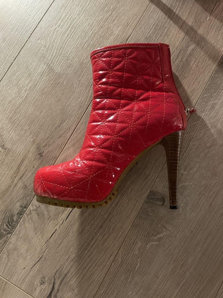 Botine Dior piele lacuita