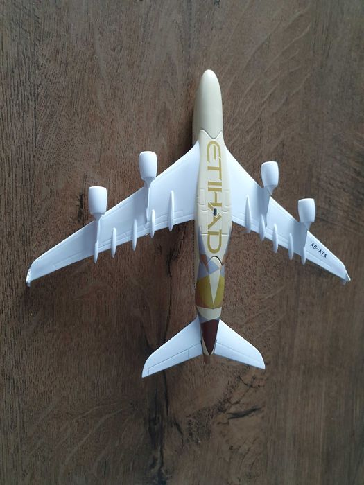Macheta metalica de avion Etihad (marime medium) | Decoratie