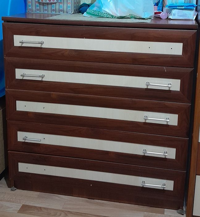 Продам комод вместительный