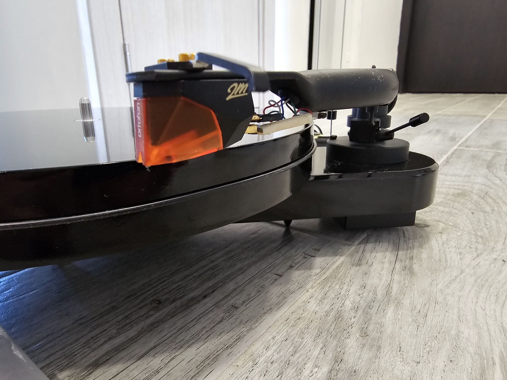 Pro-ject PRM 1.3 Genie + Ortofon m2red Bronze