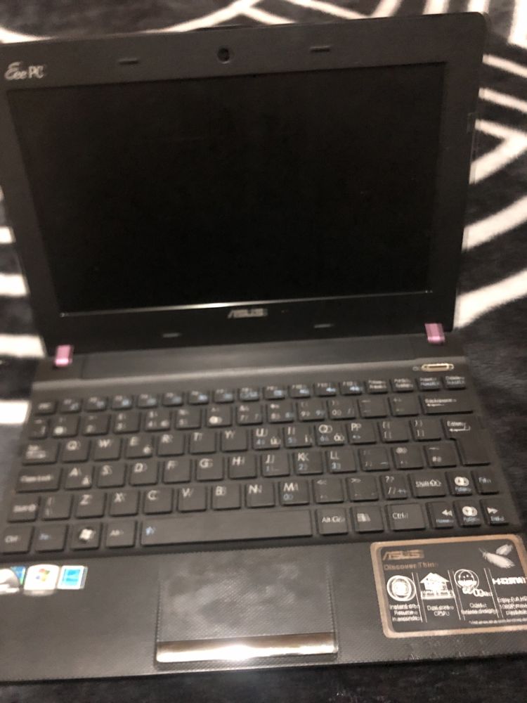 Laptop mini la 150lei