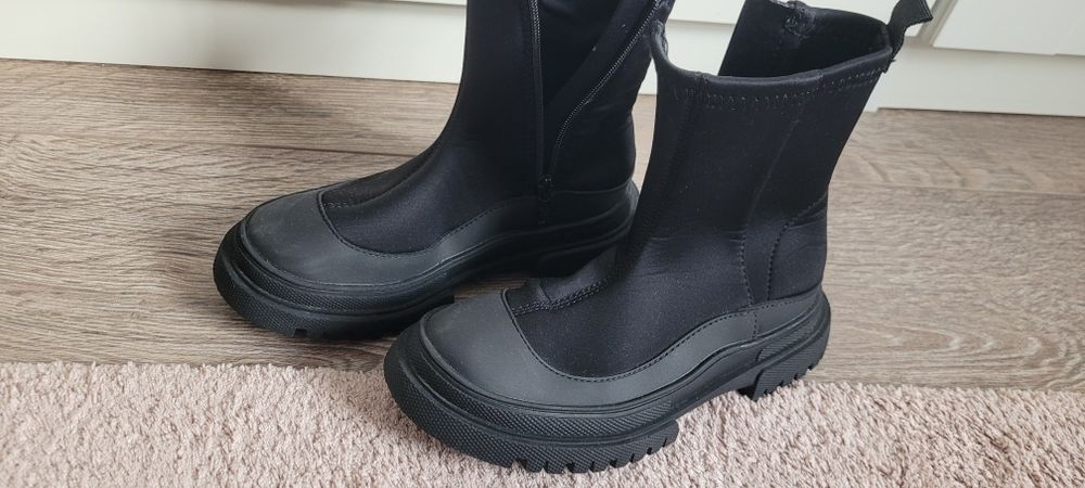 Ghete fete, modele diferite, mr. 29/30