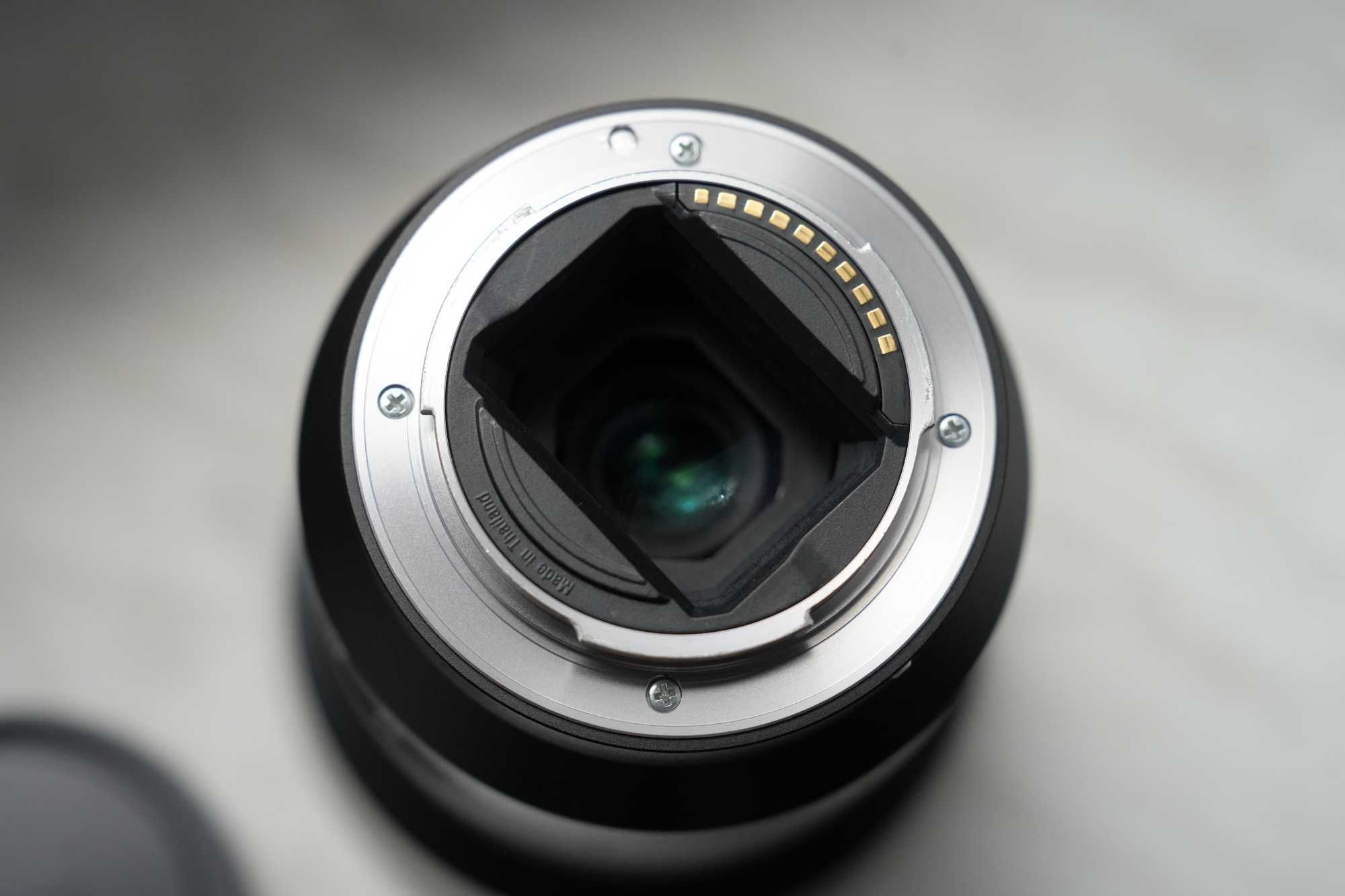 sony  FE 16-35mm F4 oss zeiss