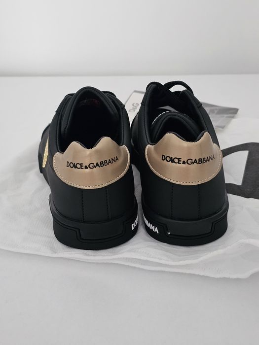 Adidași negri unisex