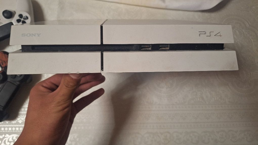 PlayStation p.s 4