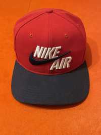 Шапка Nike Air