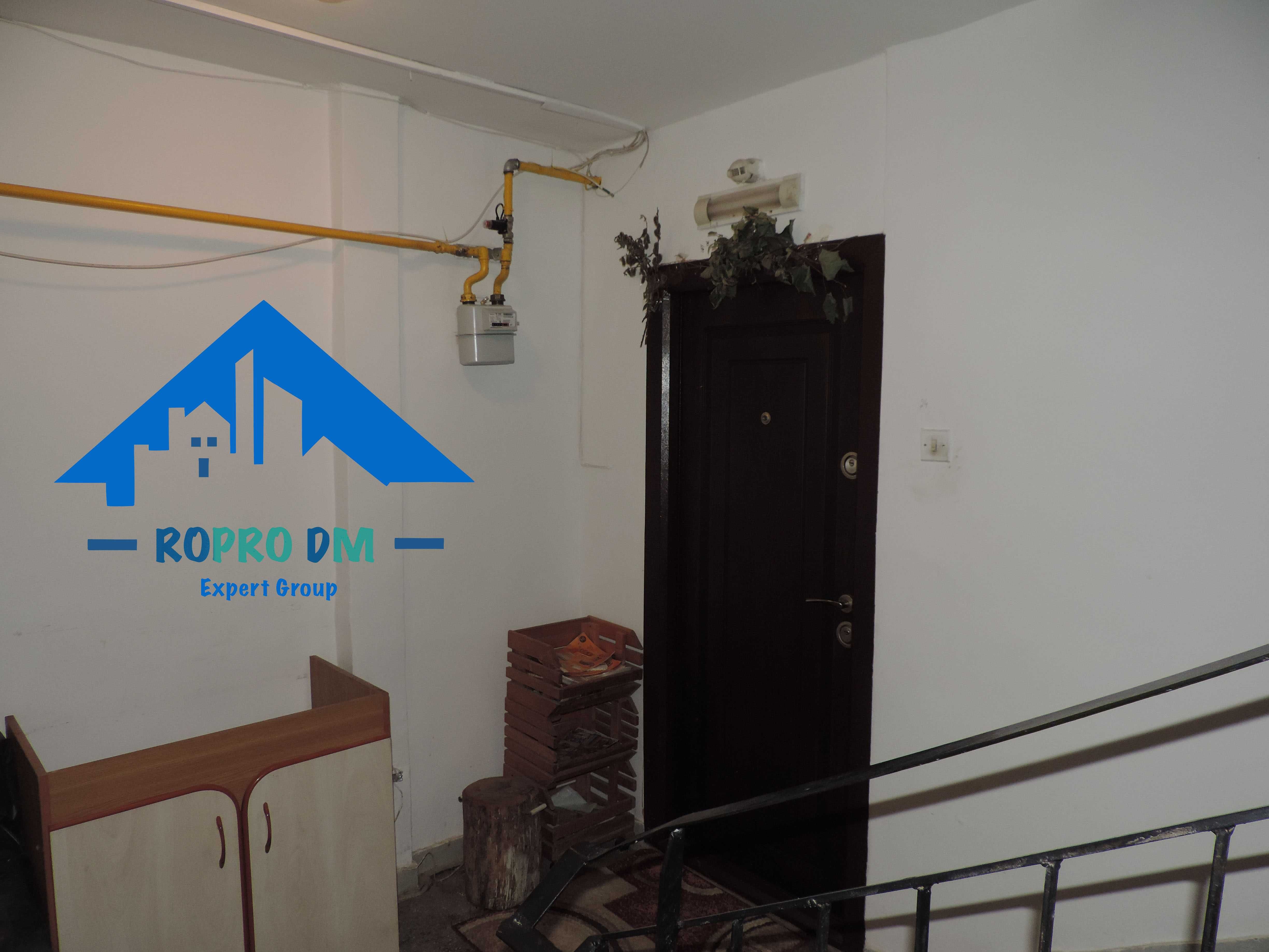 Apartament cu trei camere în Mărăței, Piatra Neamț