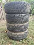 PIRELLI 215/65/16