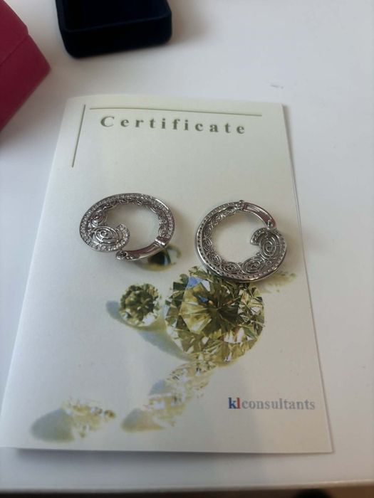 Златни обеци 18К с 96 диаманта