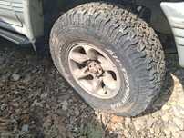 Jante pajero 31  x 10.50 R15anvelope bune