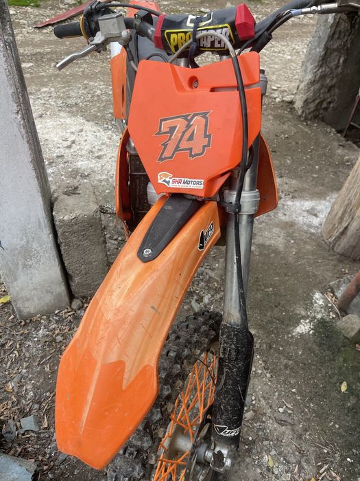 Dezmembrez ktm 400exc 2000-2006
