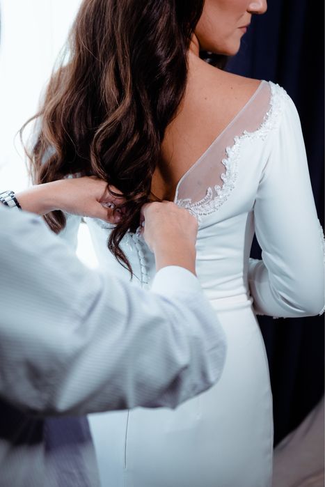 Rochie mireasă și voal lung