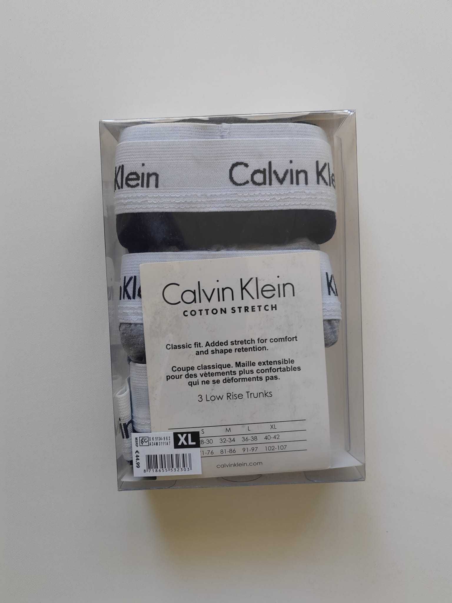 Chiloti Calvin Klein set de 3 bucati