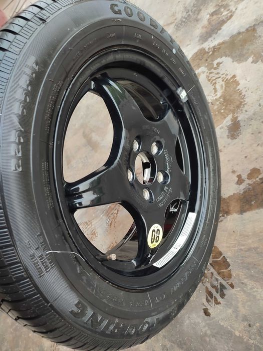 Резервна гума за Мерцедес CL