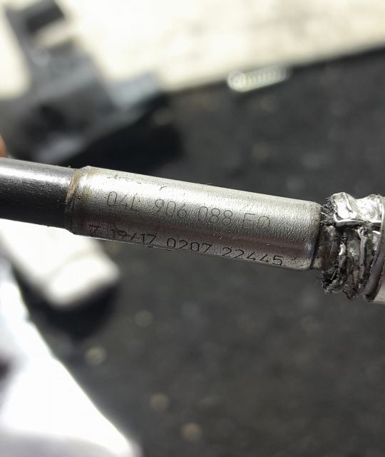 Senzor temperatura gaze 04l906088eq 2.0 tdi DEU Audi A5 2 (F5) seria